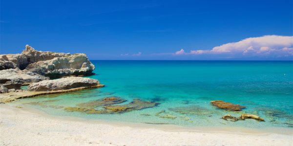 255134-Riaci-Beach